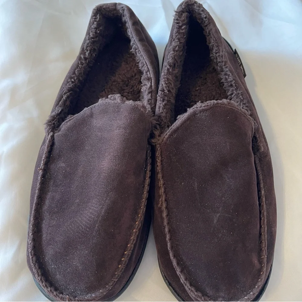 Men's MUK LUKS Brown Eric Memory Foam Moccasin Slippers Brown-Medium(10/11)